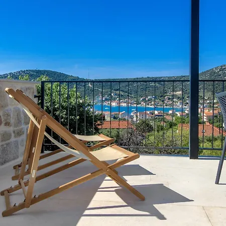 Vila Mare